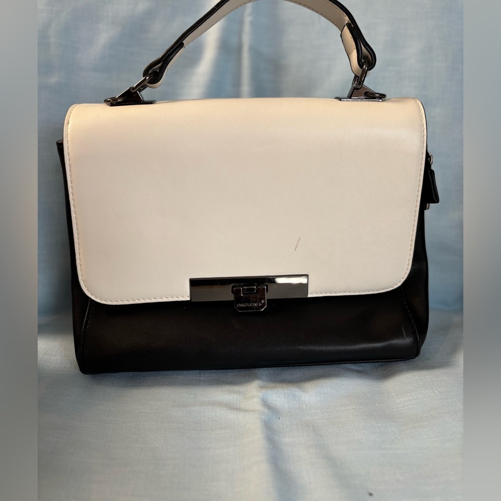 Elegant David Jones Black and White Satchel
